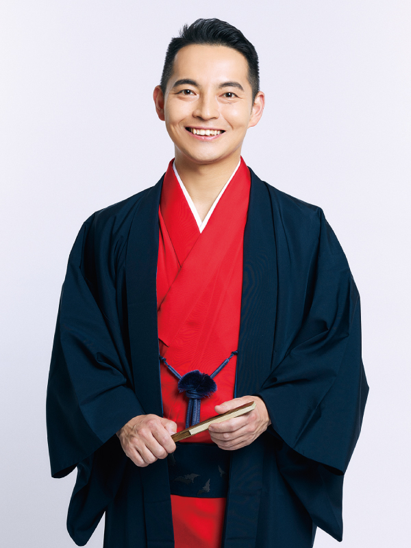 錦笑亭満堂